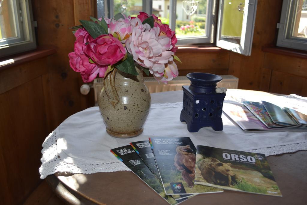 B&B La Tana Dell'Orso - Die Baerenhoehle Castello-Molina di Fiemme Bagian luar foto