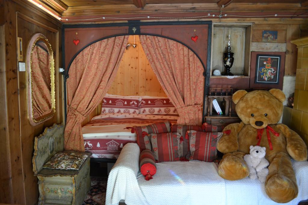 B&B La Tana Dell'Orso - Die Baerenhoehle Castello-Molina di Fiemme Bagian luar foto