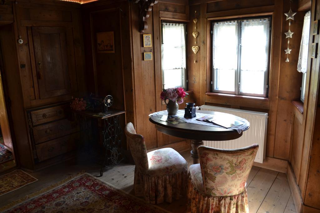 B&B La Tana Dell'Orso - Die Baerenhoehle Castello-Molina di Fiemme Bagian luar foto